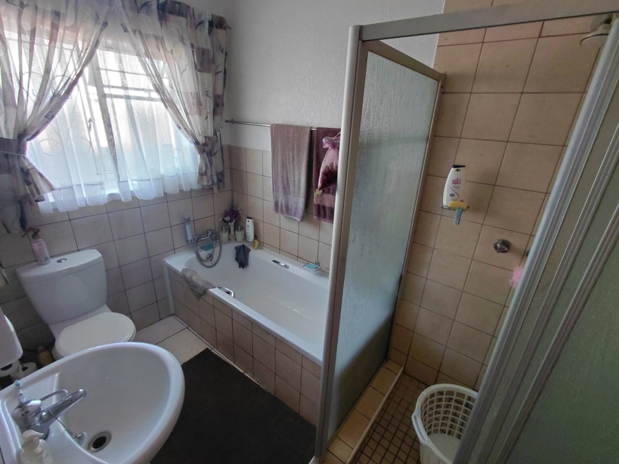 2 Bedroom Property for Sale in Parys Free State